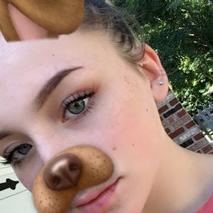 Meet your Posher, Natalie